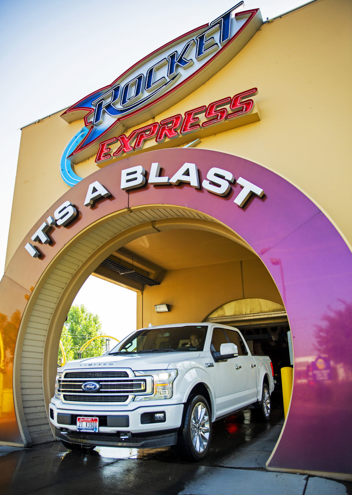 Rocket Express Car Wash